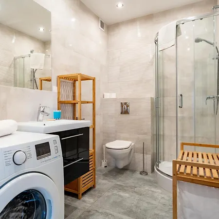 Appartamento Bernadowo Comfy By Bookinghost Gdynia